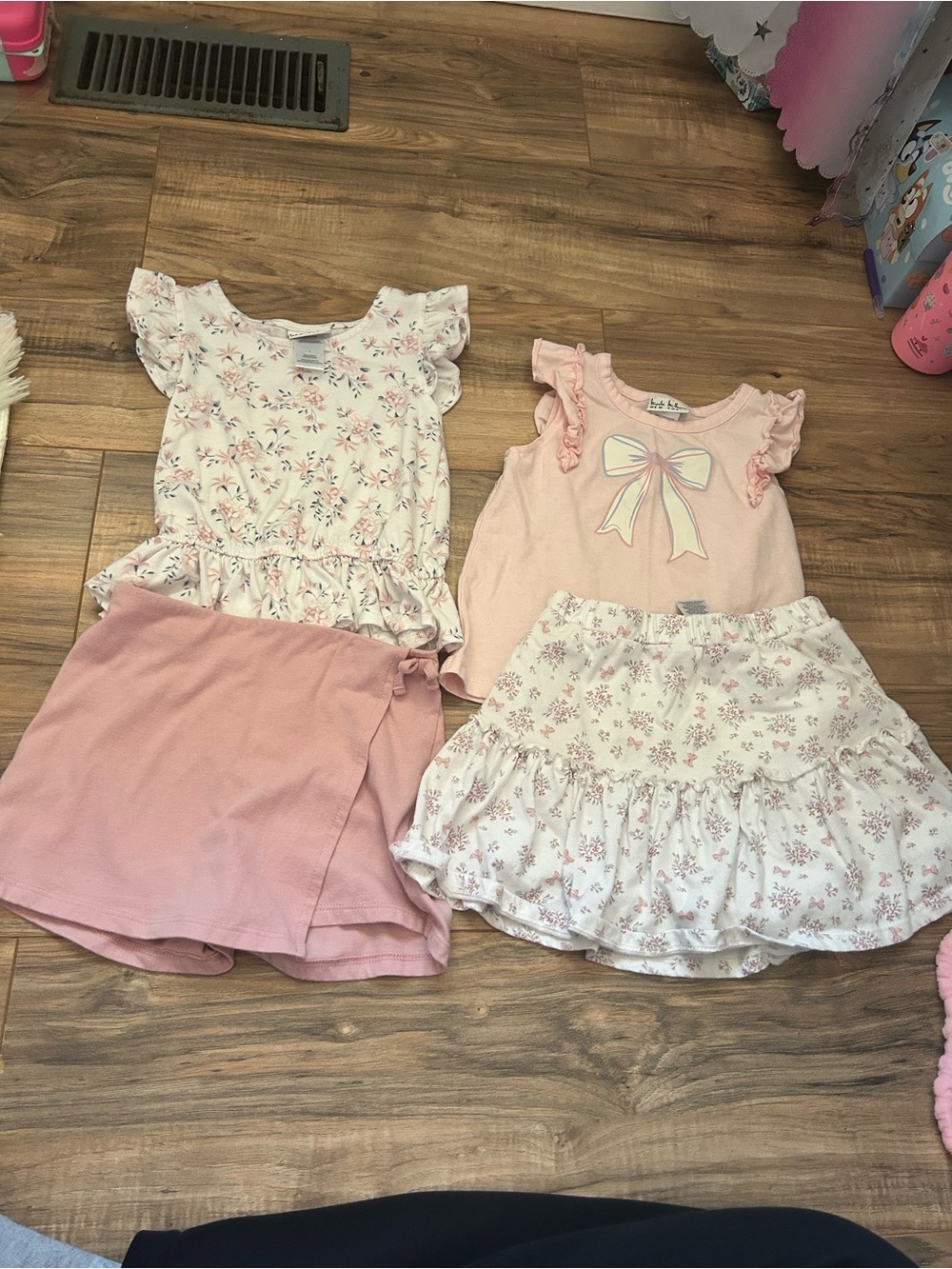 Girls outfit sets